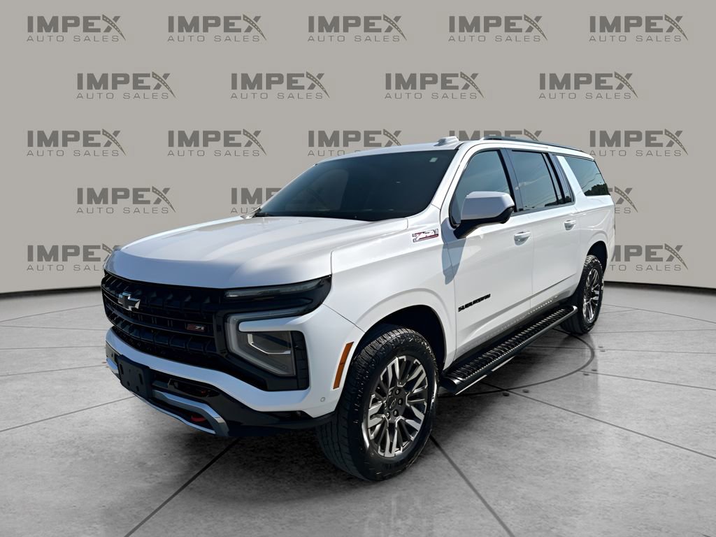 Used 2025 Chevrolet Suburban Z71 AWD/4WD image 1