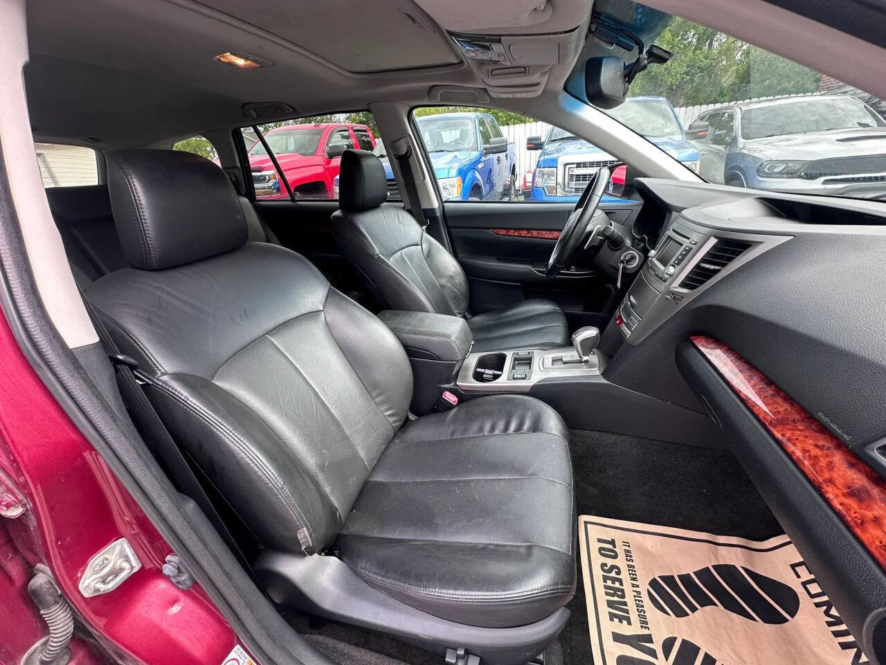Used 2012 Subaru Outback 2.5i Limited w/ Moonroof Pkg AWD/4WD image 14