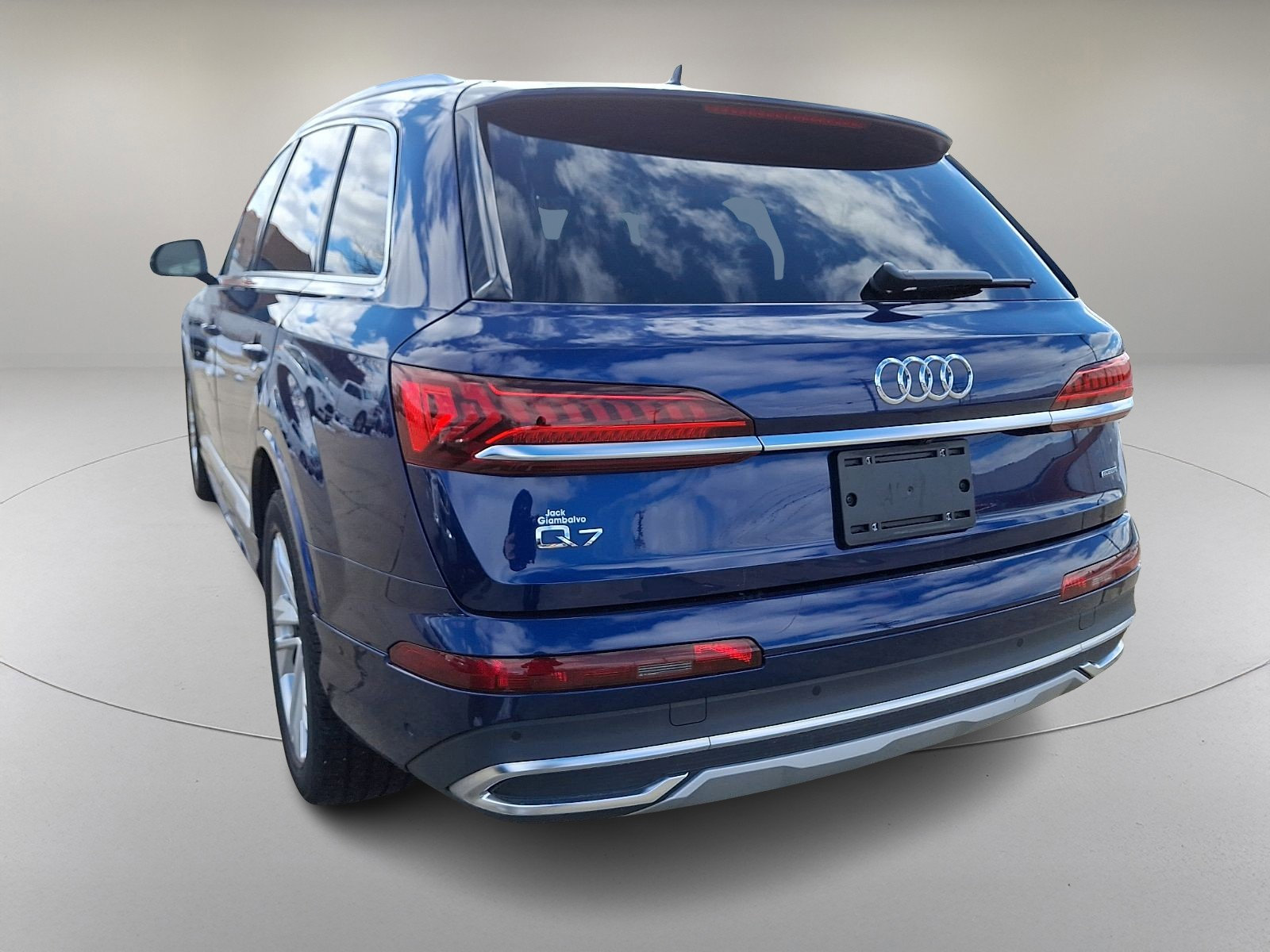 Used 2022 Audi Q7 3.0T Premium Plus image 8