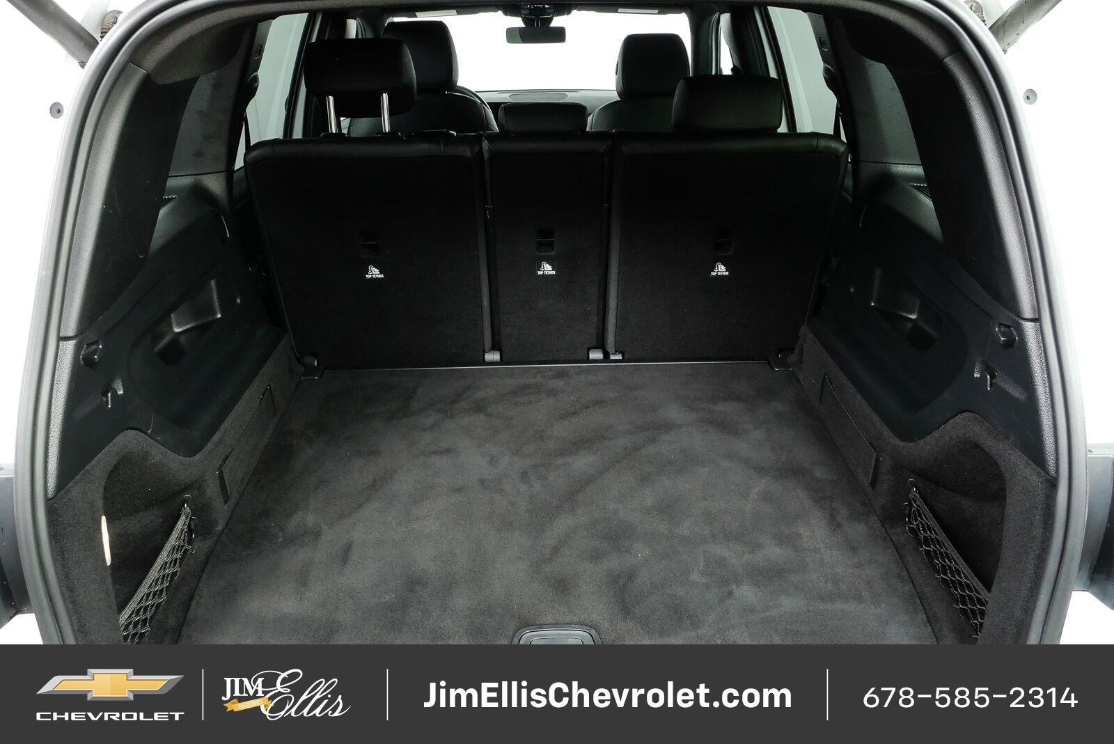 Used 2022 Mercedes-Benz GLB 250 w/ Premium Package Lite image 30