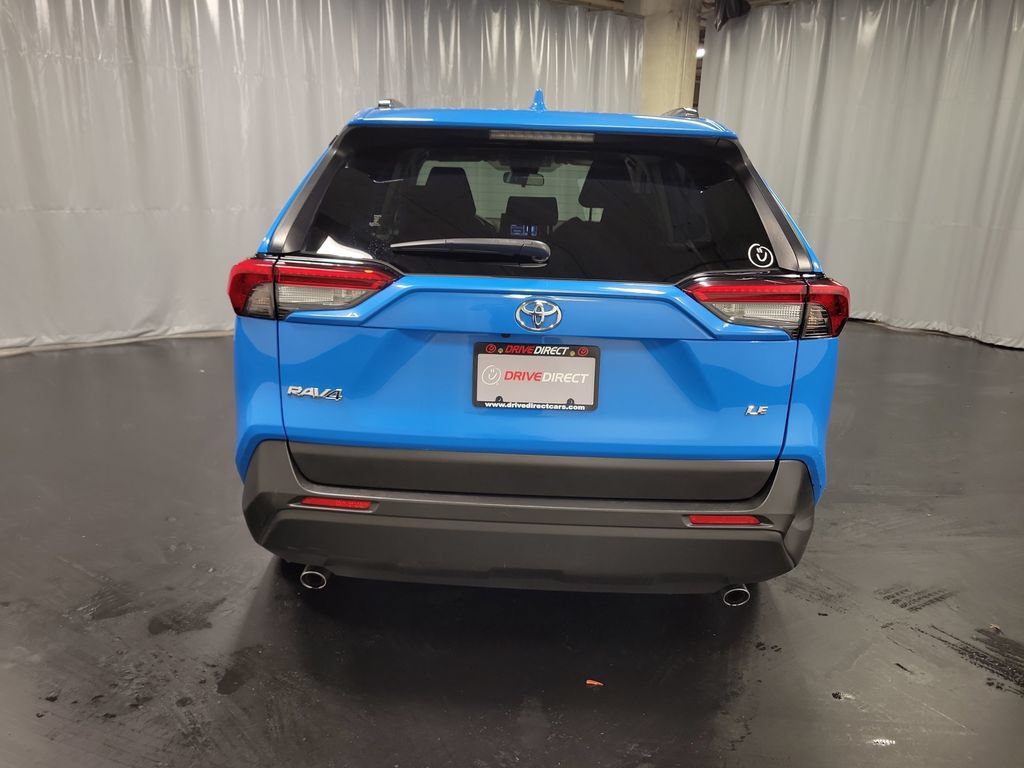 Used 2019 Toyota RAV4 LE FWD image 7