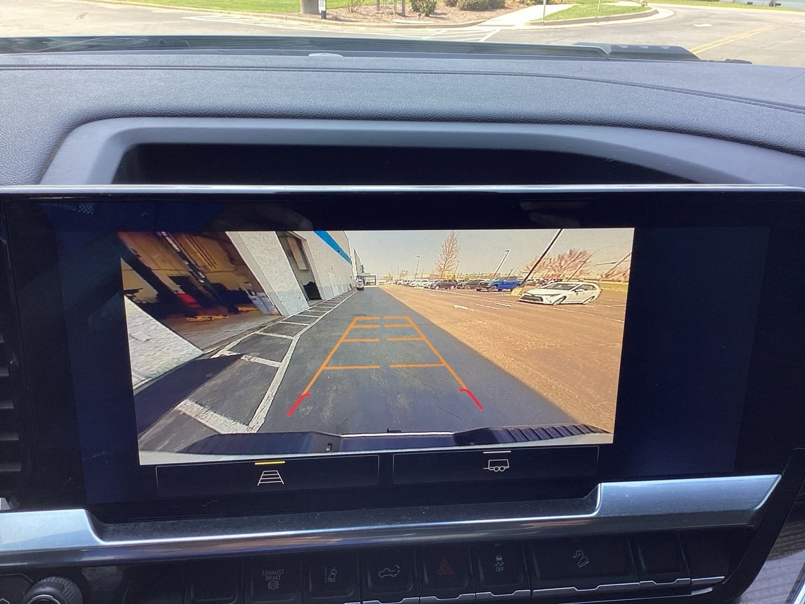 Used 2024 Chevrolet Silverado 2500 LT image 16