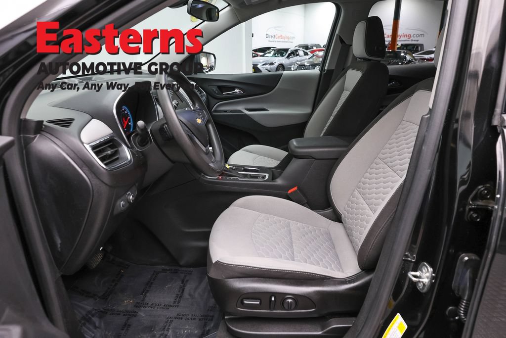 Used 2019 Chevrolet Equinox LS w/ LS Convenience Package AWD/4WD image 14