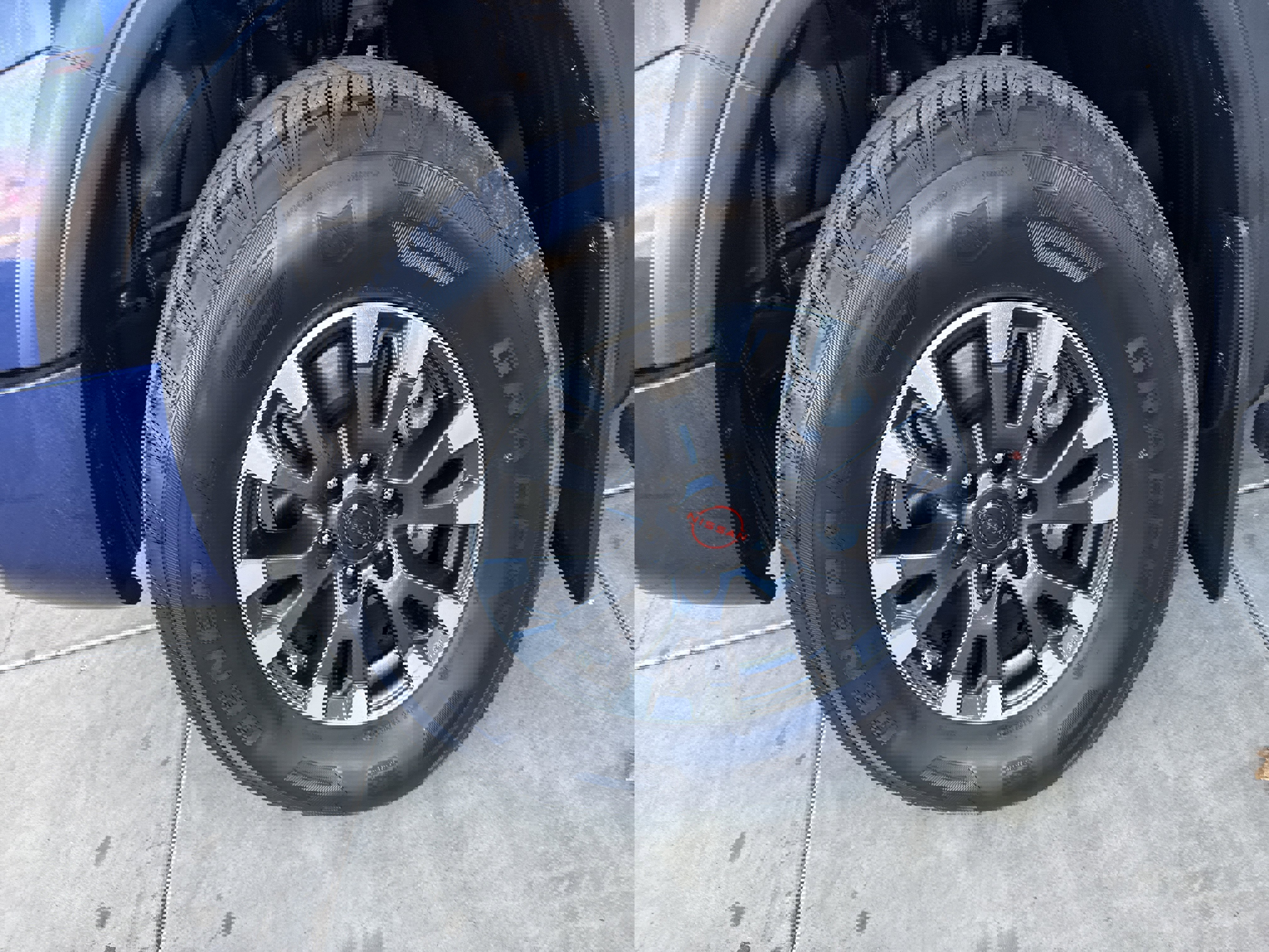 Used 2024 Nissan Titan PRO-4X w/ Off Road Protection Package image 7