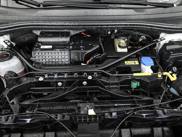 Certified 2025 Audi Q4 e-tron Premium Plus w/ Premium Plus image 24