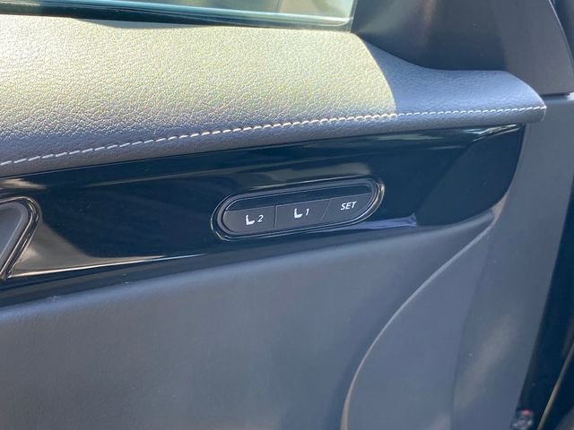 Used 2024 INFINITI QX60 Pure AWD/4WD image 16