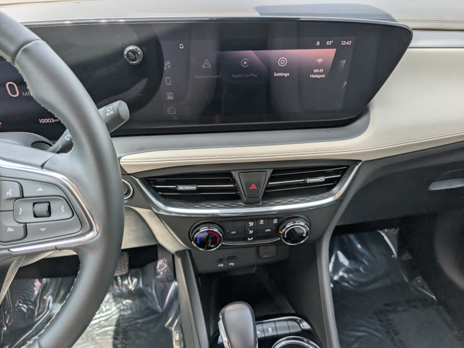 Certified 2024 Buick Encore GX Preferred AWD/4WD image 17