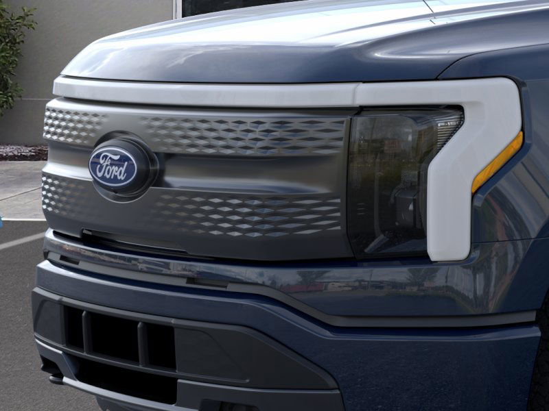 New 2025 Ford F150 Lightning XLT image 17
