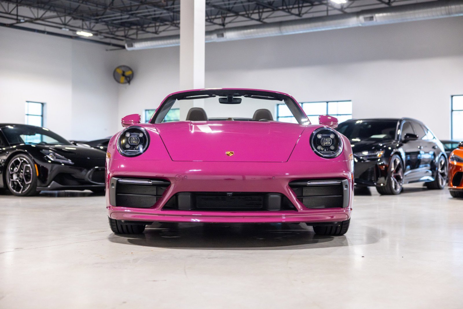 Used 2023 Porsche 911 Carrera w/ Premium Package RWD image 2
