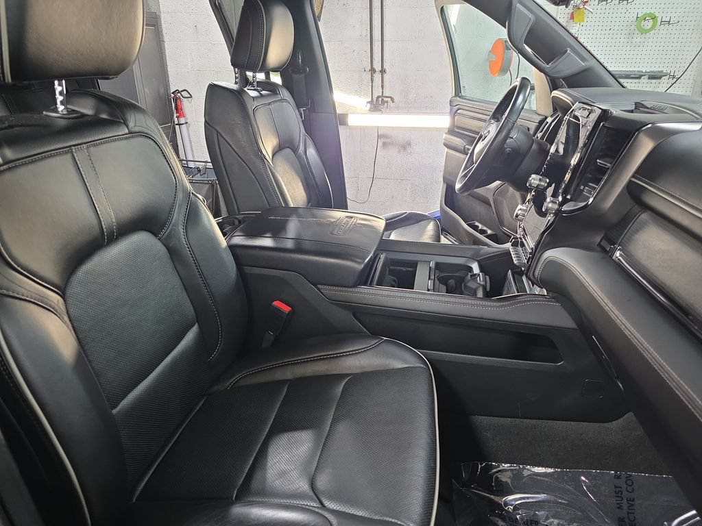 Used 2023 RAM 1500 Limited AWD/4WD image 10