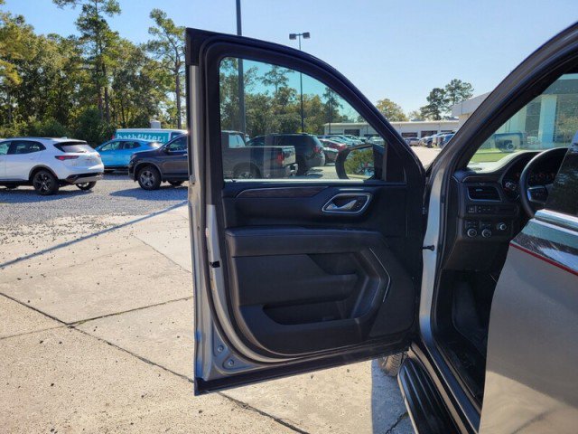 Used 2023 Chevrolet Suburban LS w/ Driver Alert Package image 13