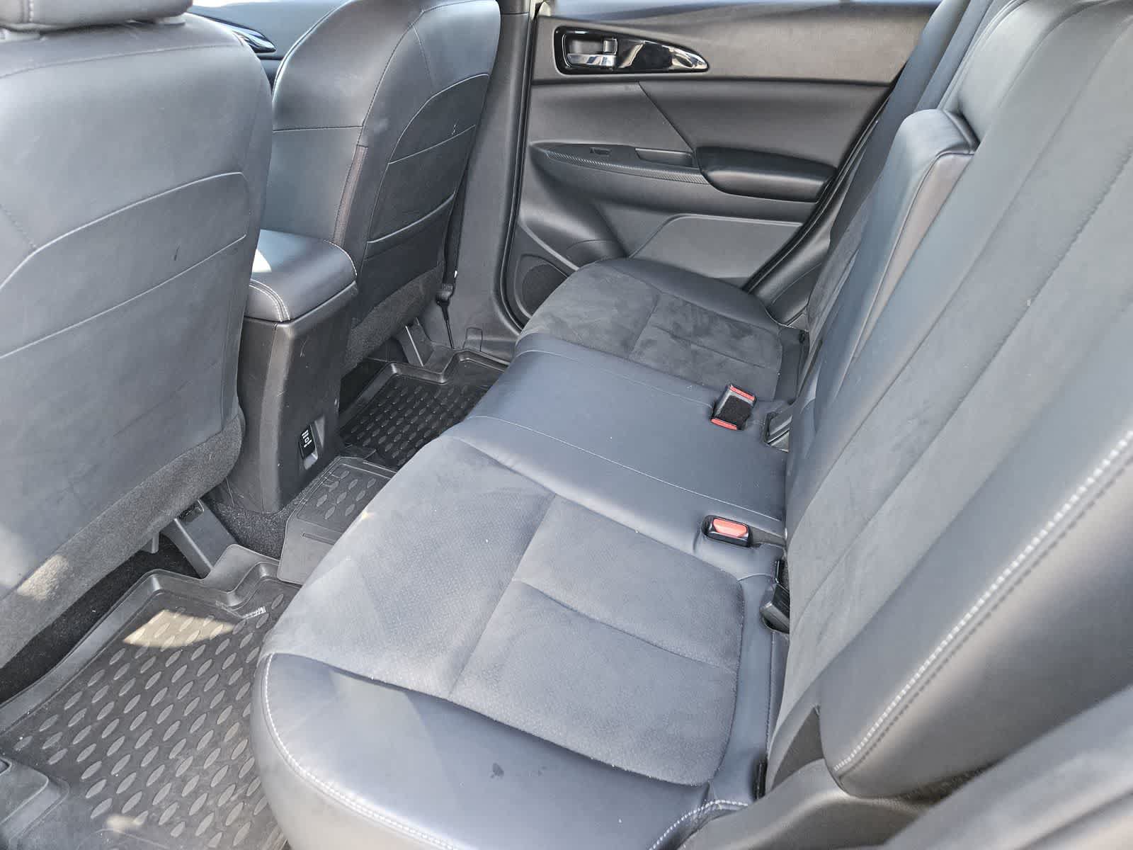 Used 2022 Mitsubishi Eclipse Cross SE FWD image 28