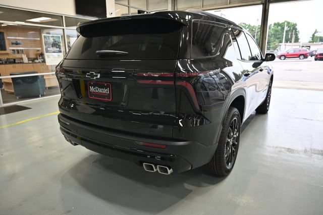 New 2026 Chevrolet Traverse LT w/ Midnight/Sport Edition FWD image 5