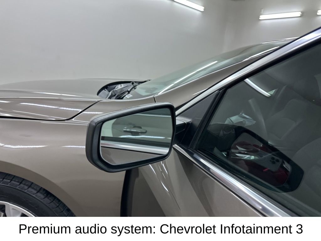 Used 2020 Chevrolet Malibu LT image 17