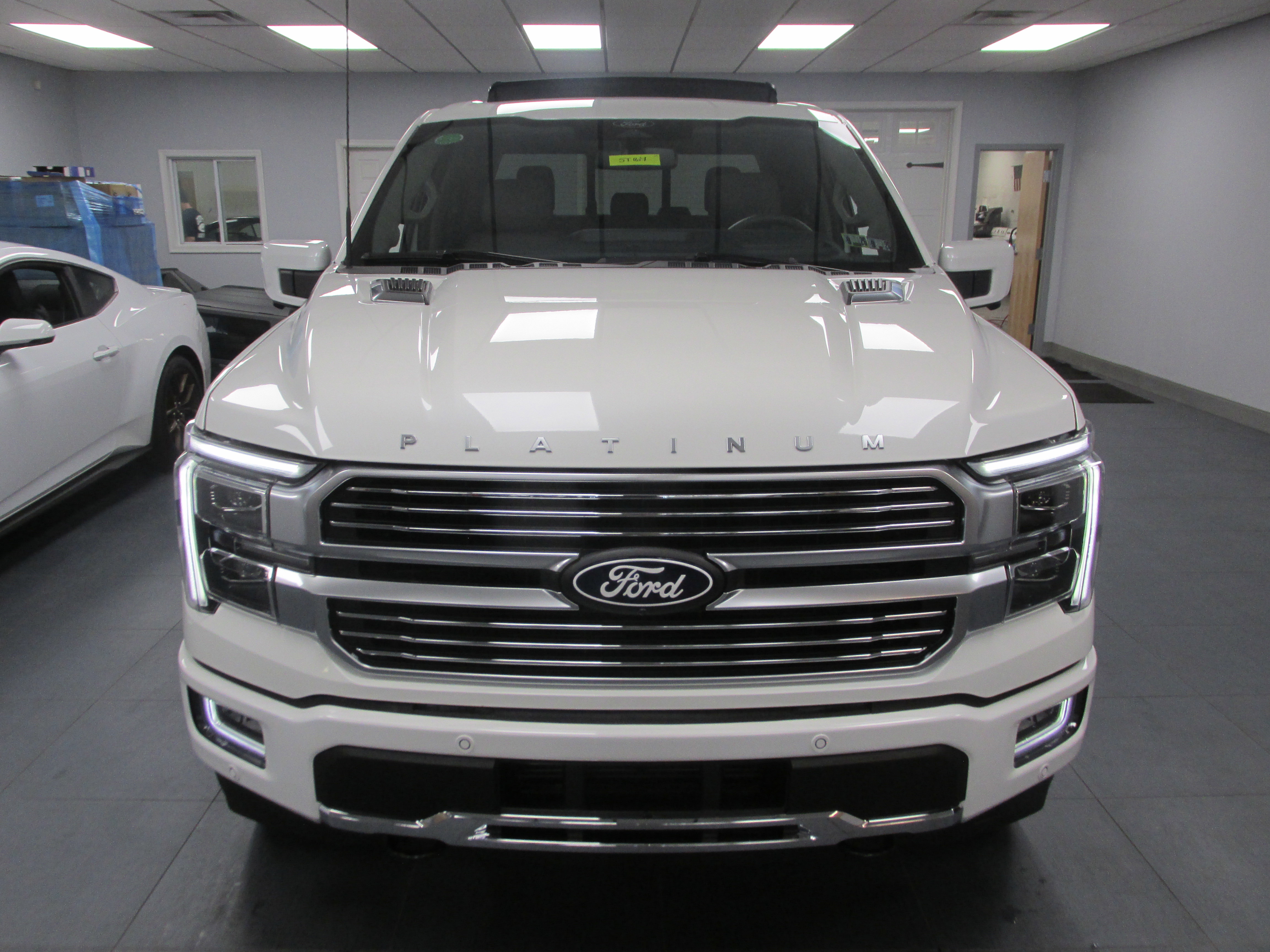 New 2025 Ford F150 Platinum image 2