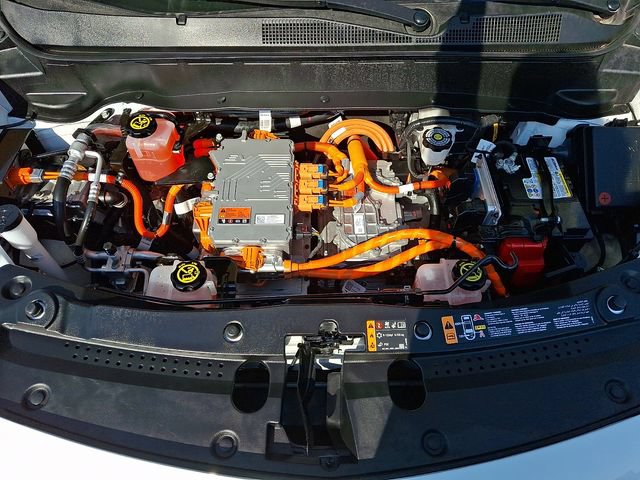 Used 2023 Chevrolet Bolt EUV Premier FWD image 30