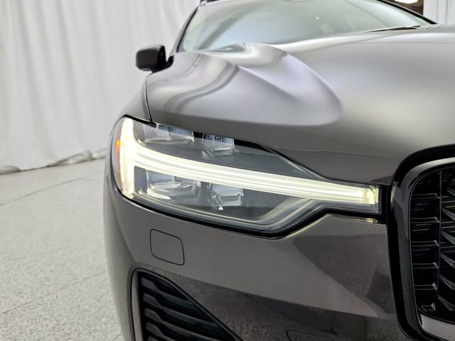 New 2025 Volvo XC60 B5 Core w/ Protection Package Premier image 36