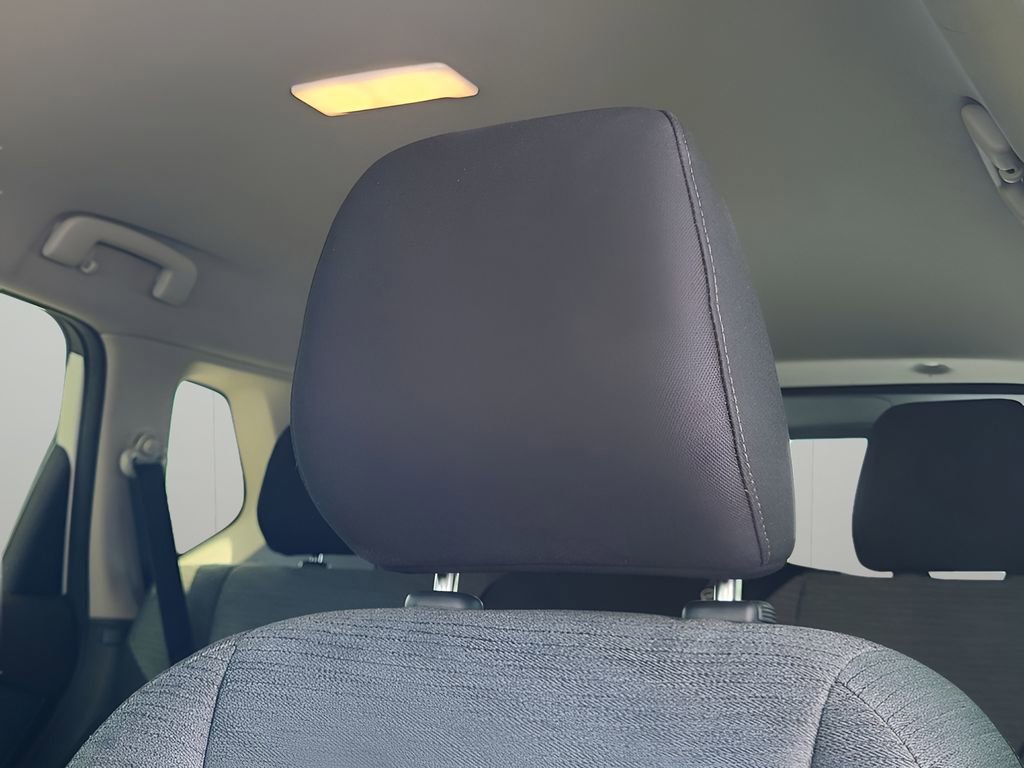 Used 2023 Nissan Rogue SV image 13