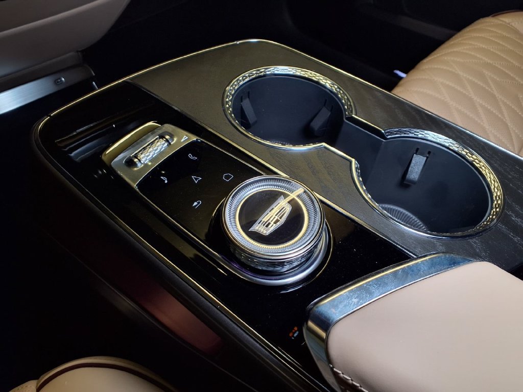 New 2026 Cadillac Lyriq Signature Sport w/ Nappa Leather Package RWD image 19