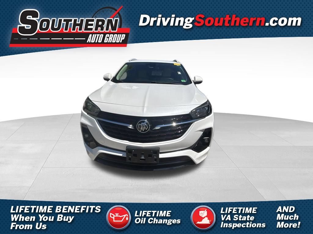 Used 2021 Buick Encore GX Select w/ Sport Touring Package FWD image 1