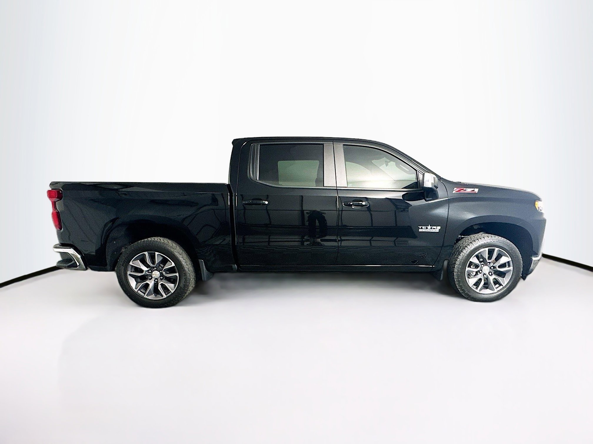 Used 2021 Chevrolet Silverado 1500 LT w/ Texas Edition Plus image 10