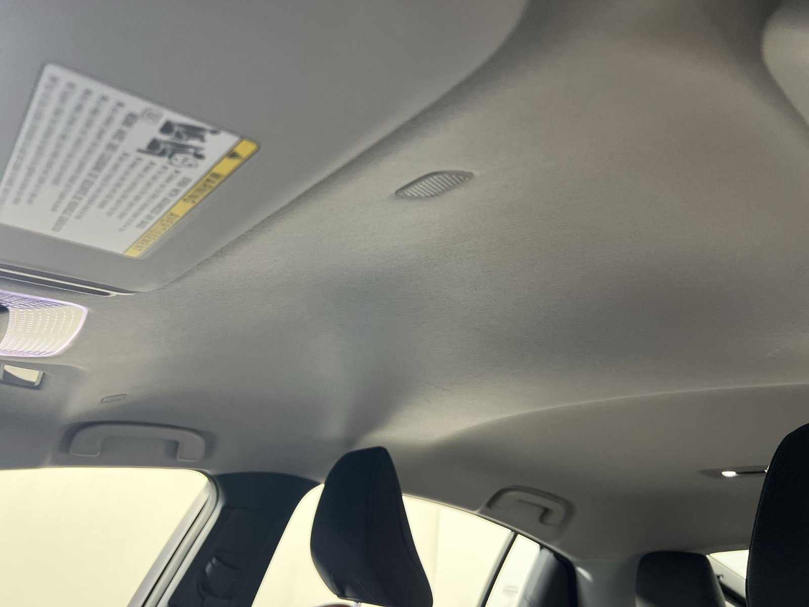 Used 2023 Toyota Prius Prime FWD image 25
