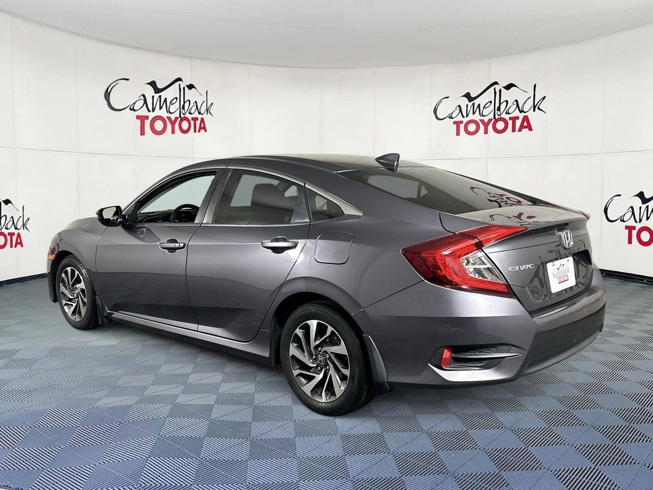 Used 2017 Honda Civic EX image 6