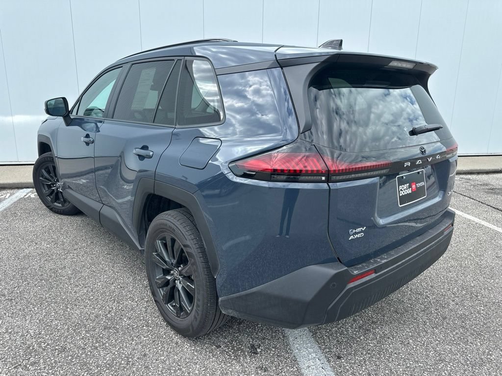 Used 2026 Toyota RAV4 XLE Premium AWD/4WD image 5