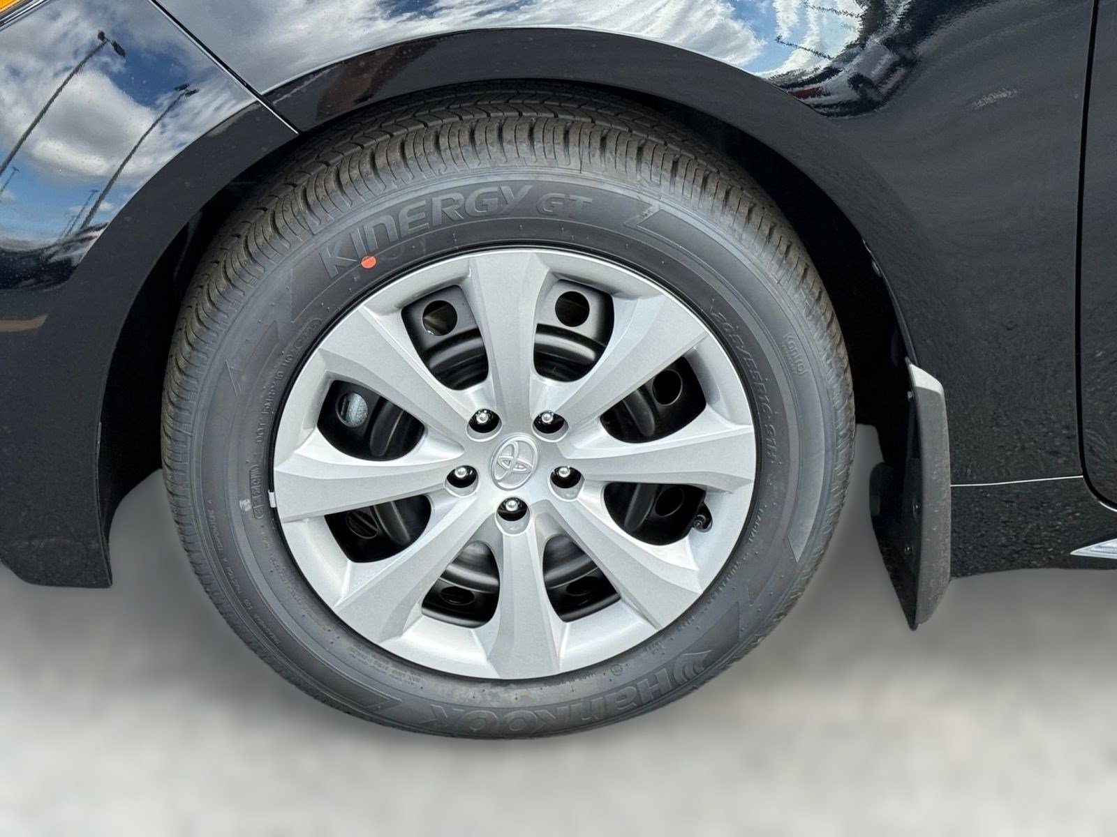 Certified 2026 Toyota Corolla LE FWD image 9