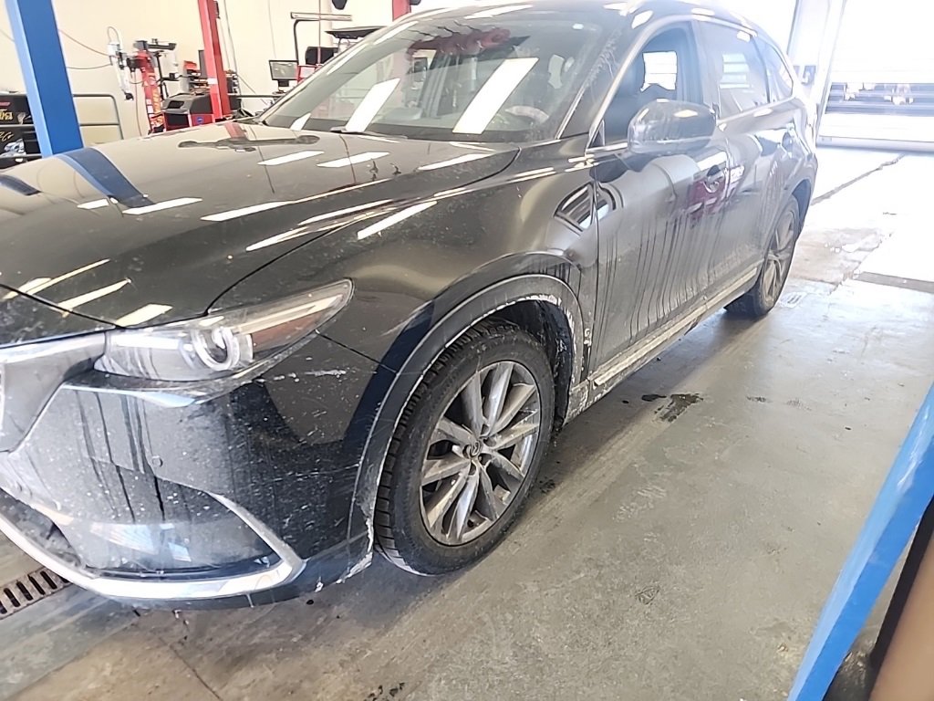 Used 2020 MAZDA CX-9 Grand Touring image 2
