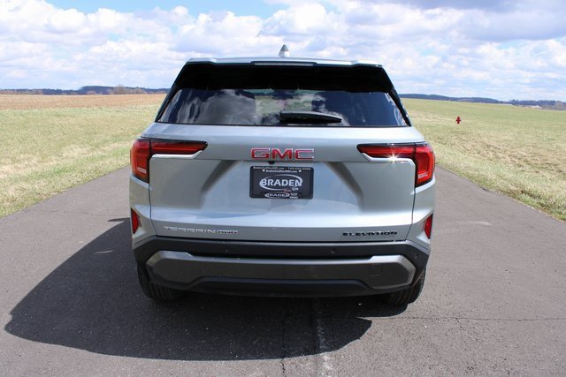 New 2025 GMC Terrain Elevation image 6