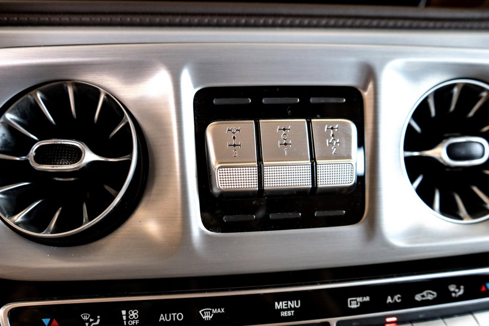 Certified 2021 Mercedes-Benz G 63 AMG 4MATIC image 23
