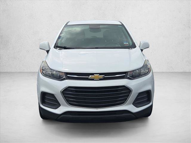 Used 2020 Chevrolet Trax LS FWD image 2