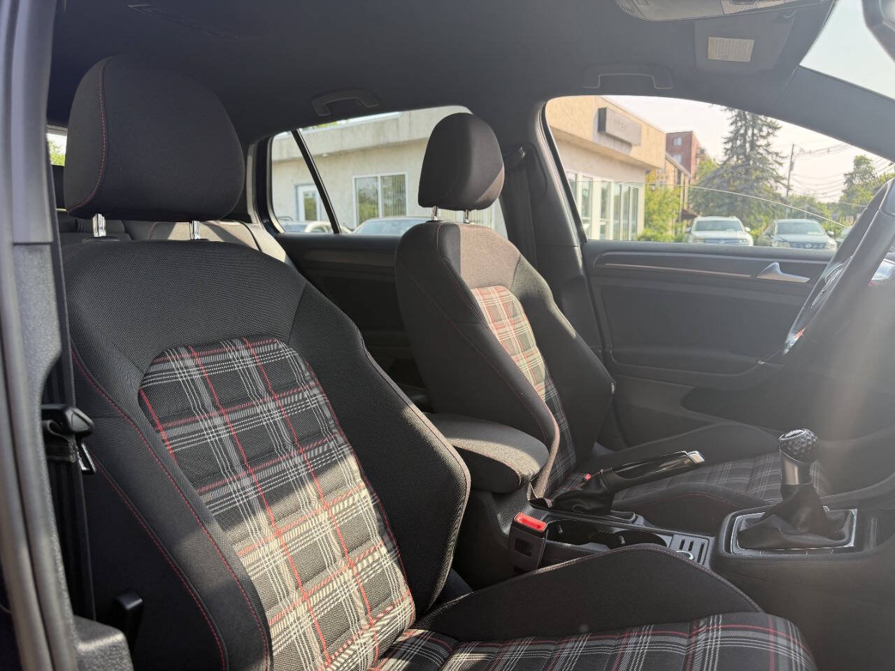 Used 2019 Volkswagen GTI S FWD image 27