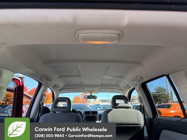 Used 2007 Jeep Compass Sport image 38