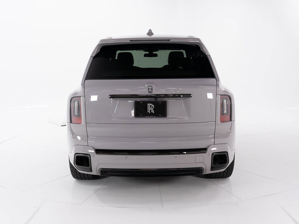 Certified 2025 Rolls-Royce Cullinan Black Badge image 4