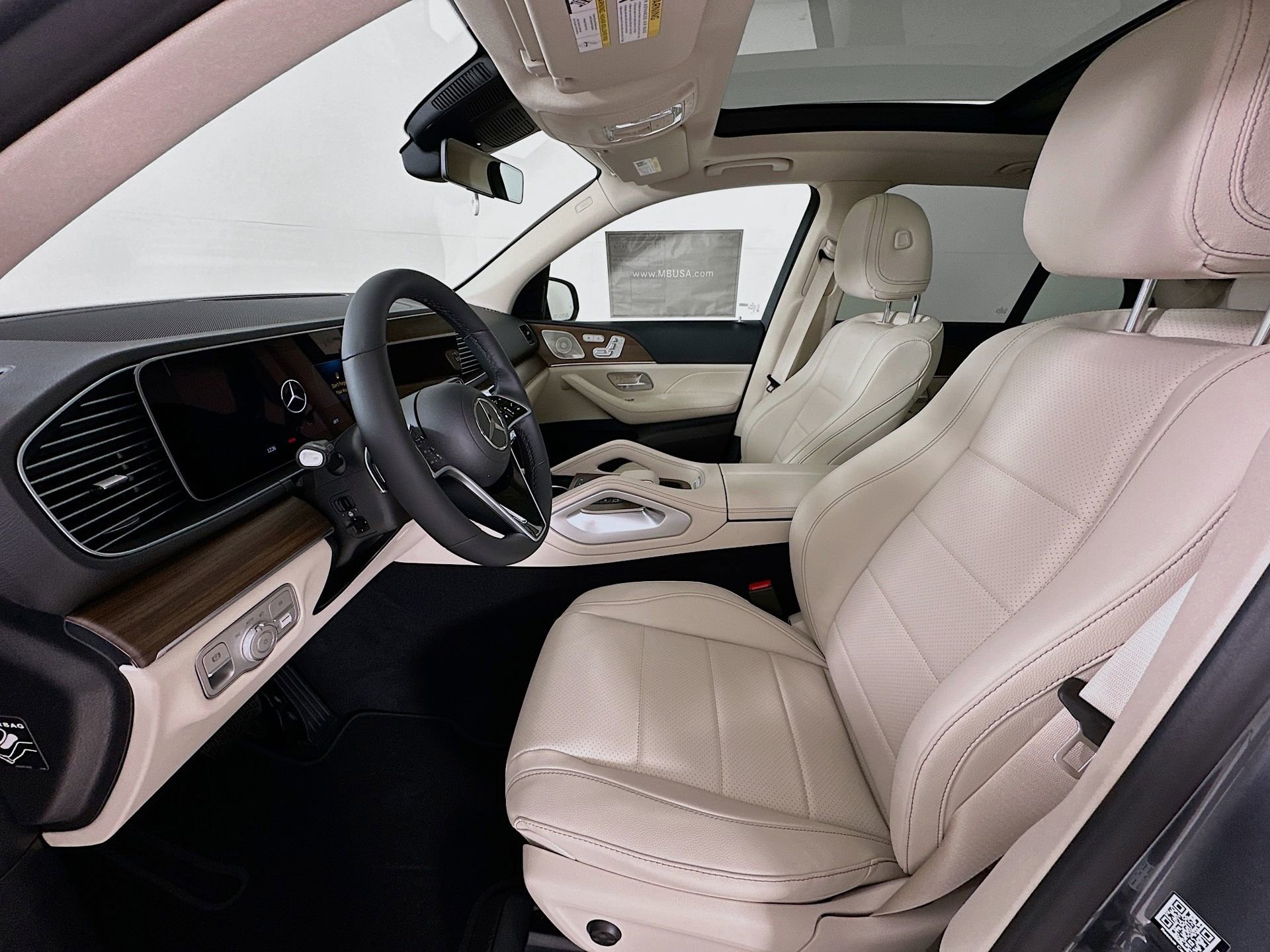 New 2026 Mercedes-Benz GLE 450 4MATIC image 23
