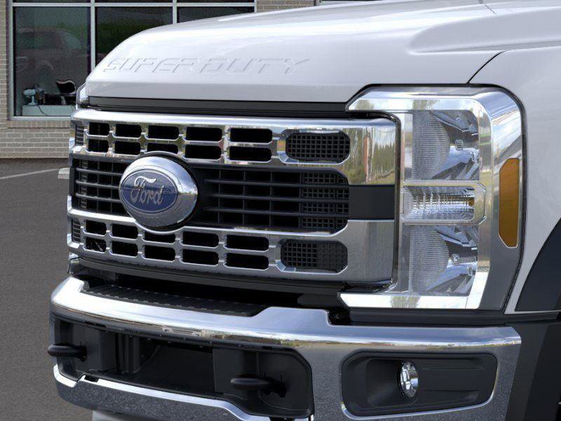 New 2025 Ford F550 2WD Regular Cab Super Duty image 27