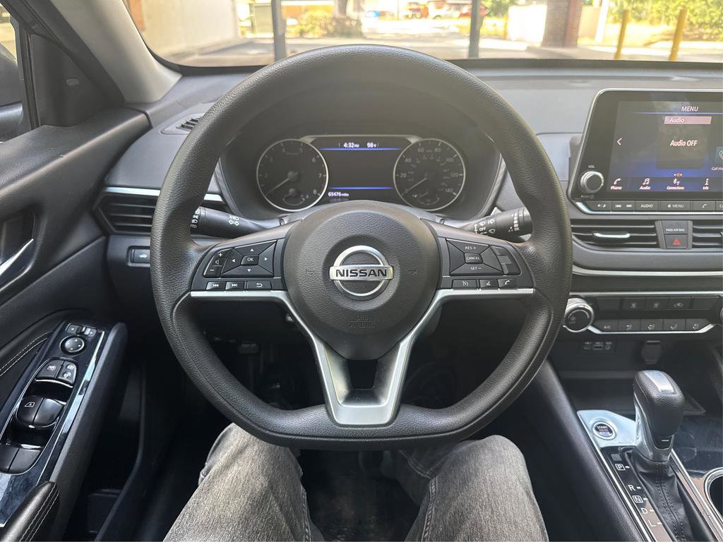 Used 2021 Nissan Altima 2.5 SV FWD image 15