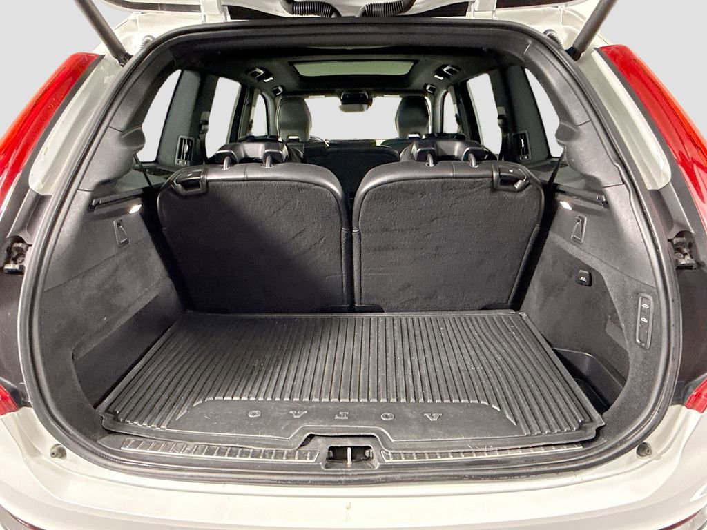 Used 2019 Volvo XC90 T6 R-Design AWD/4WD image 28
