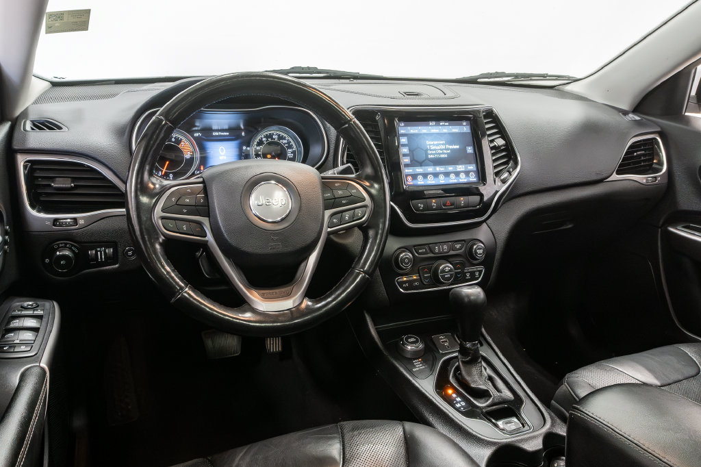 Used 2021 Jeep Cherokee Limited AWD/4WD image 7