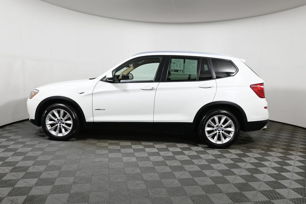 Used 2017 BMW X3 xDrive28i AWD/4WD image 2