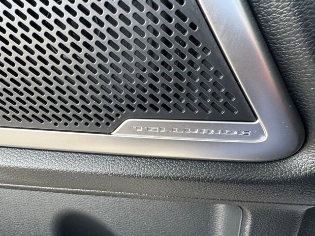 Used 2025 Kia Telluride EX X-Line AWD/4WD image 19