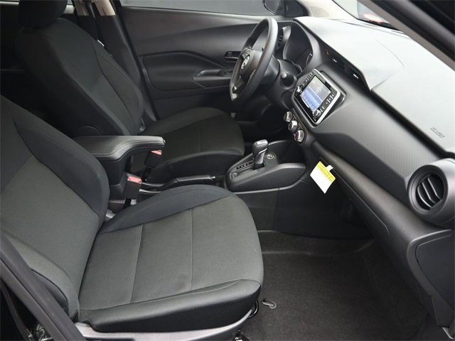 Used 2025 Nissan Kicks Play S image 35