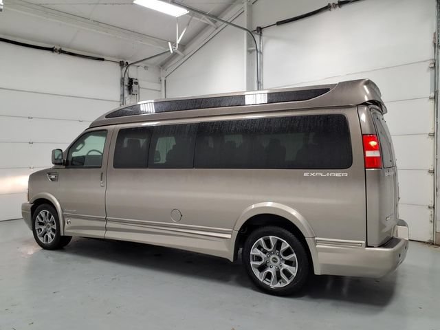 Used 2024 Chevrolet Express 2500 Extended w/ Driver Convenience Package RWD image 6