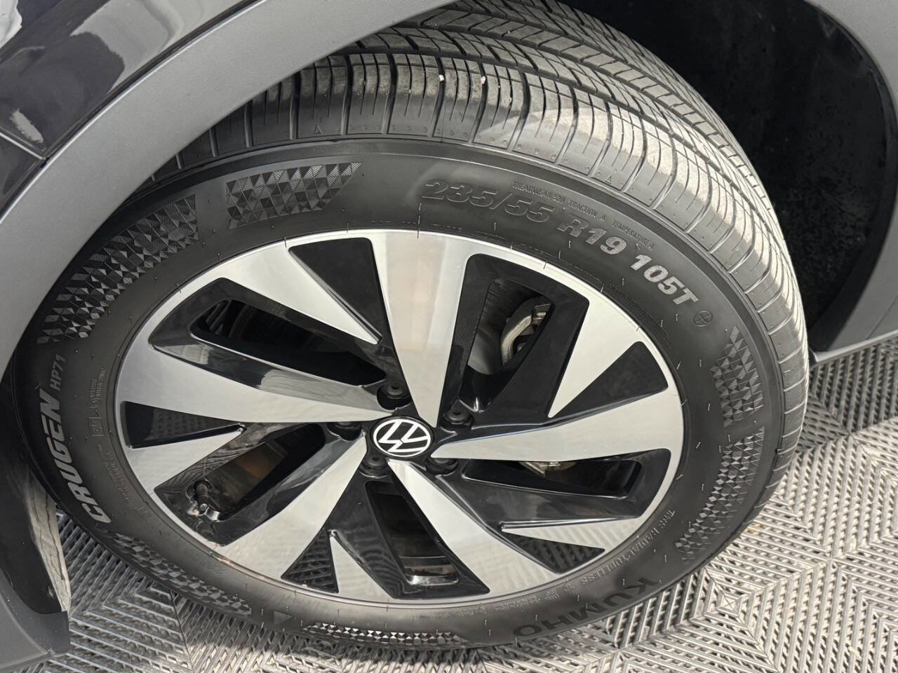 Used 2023 Volkswagen ID.4 S image 51