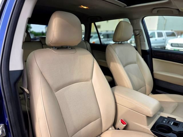 Used 2015 Subaru Outback 2.5i Limited AWD/4WD image 31