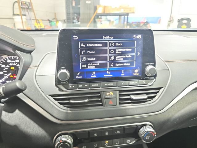 Used 2022 Nissan Altima 2.5 SR image 22