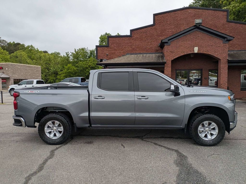 Used 2020 Chevrolet Silverado 1500 LT w/ All-Star Edition AWD/4WD image 3