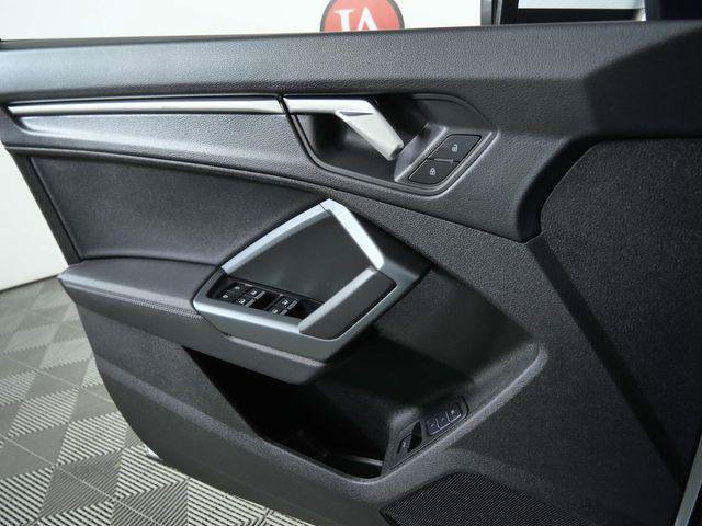 Used 2025 Audi Q3 2.0T Premium w/ Convenience Package AWD/4WD image 26